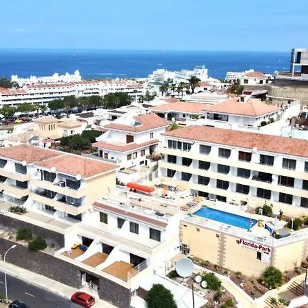 Apartamento 2 Dormitorios Solo Adultos, Freewifi, Cerca Al Mar Y A Playa De Americas, En Tenerife Sur *