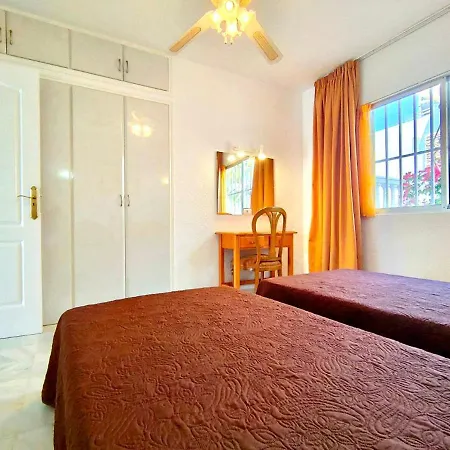 Lägenhet Apartamento 2 Dormitorios Solo Adultos, Freewifi, Cerca Al Mar Y A Playa De Americas, En Tenerife Sur *